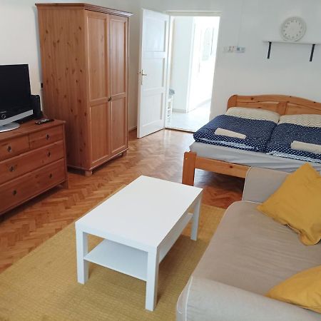 Sarahome2 Szeged Luaran gambar