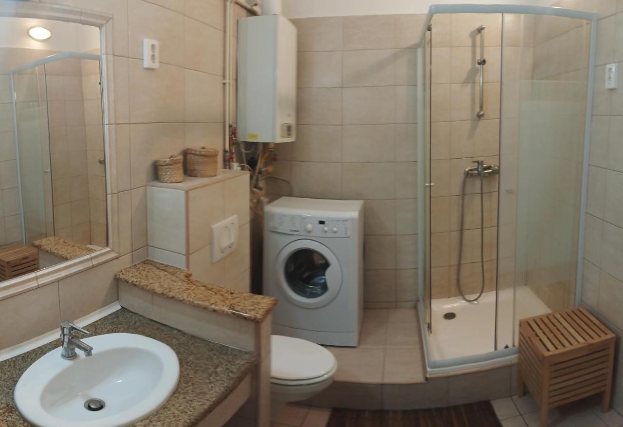 Sarahome2 Szeged Luaran gambar