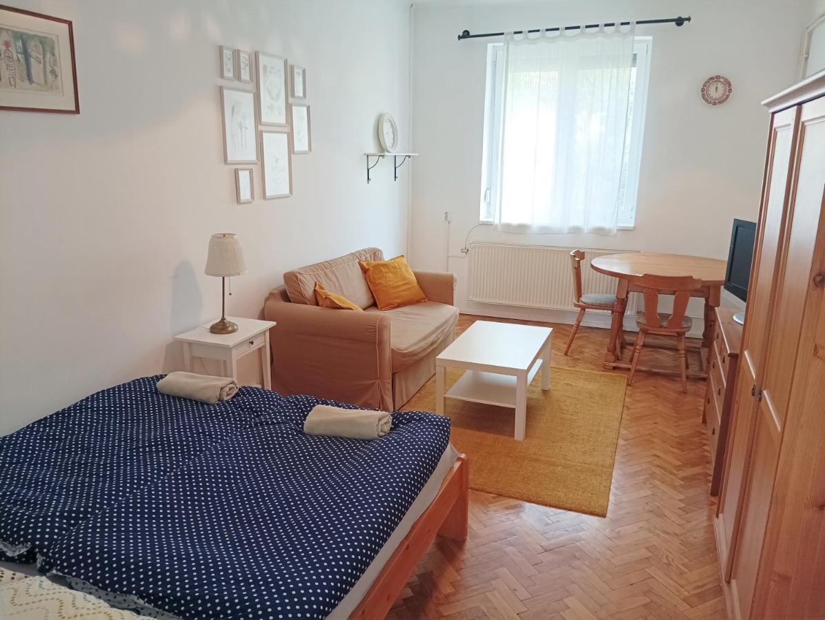 Sarahome2 Szeged Luaran gambar